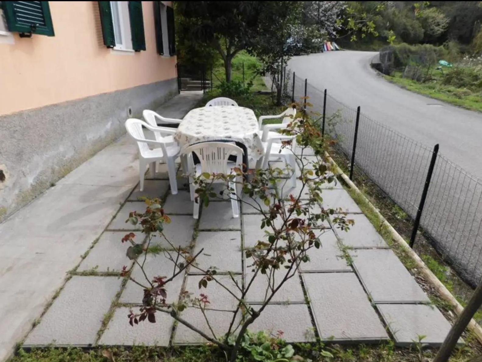 I Venti Apartment Леванто Екстериор снимка